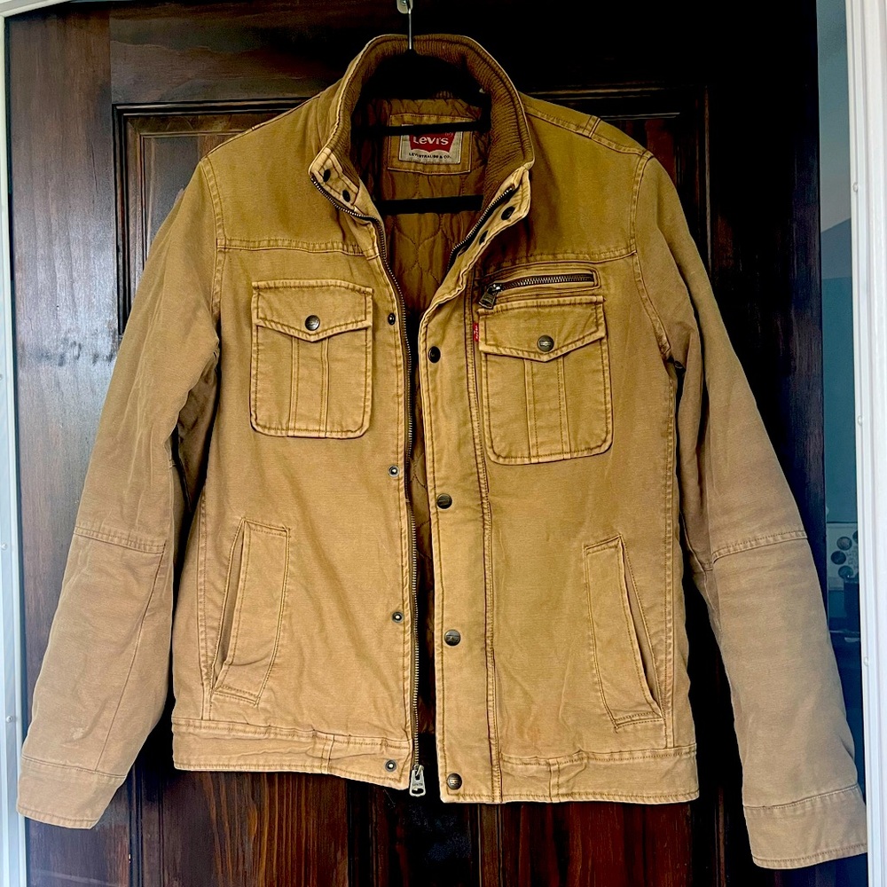 *LEVI’S* quilted workwear jacket